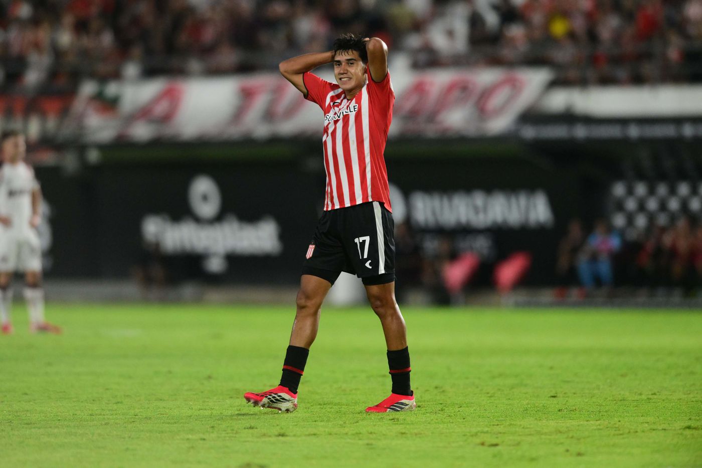 Estudiantes Lanús Tobio Burgos