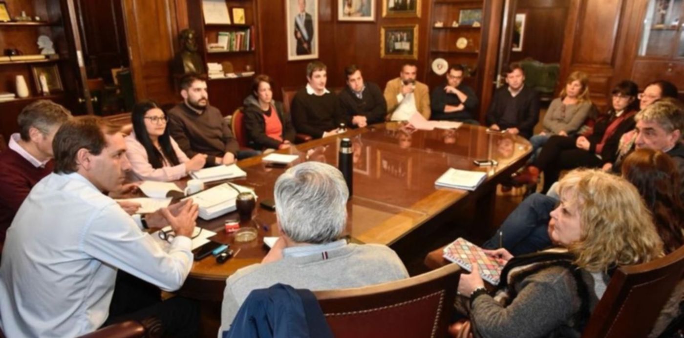 1536016893968.jpeg?&cw=1920&ch=950