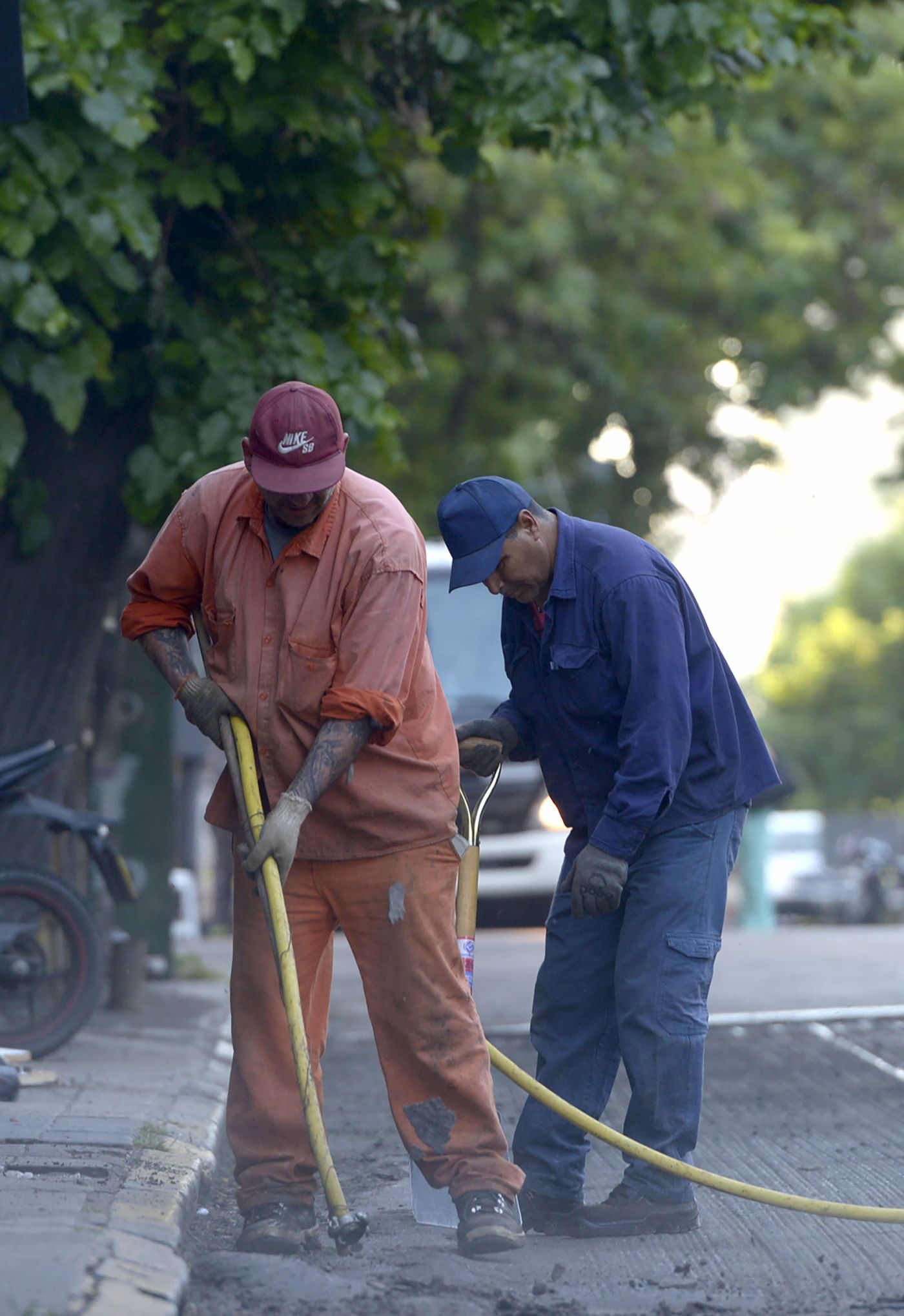 La Municipalidad de La Plata invertirá $100 mil millones para asfaltar y arreglar calles
