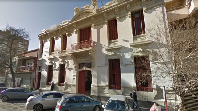 furia en la escuela italiana: tienen 2 horas de clase por dia pero ya anuncian aumentos