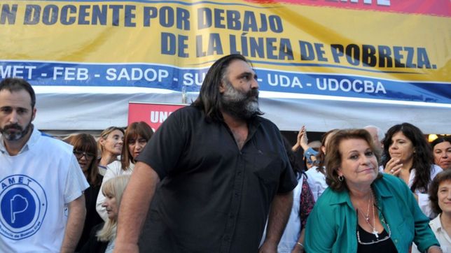 crece la tension y los docentes definen un nuevo paro de 48 horas para esta semana