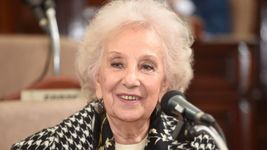 estela de carlotto le respondio a victoria villaruel: hay que defenderse con la verdad estela de carlotto le respondio a victoria villaruel: hay que defenderse con la verdad