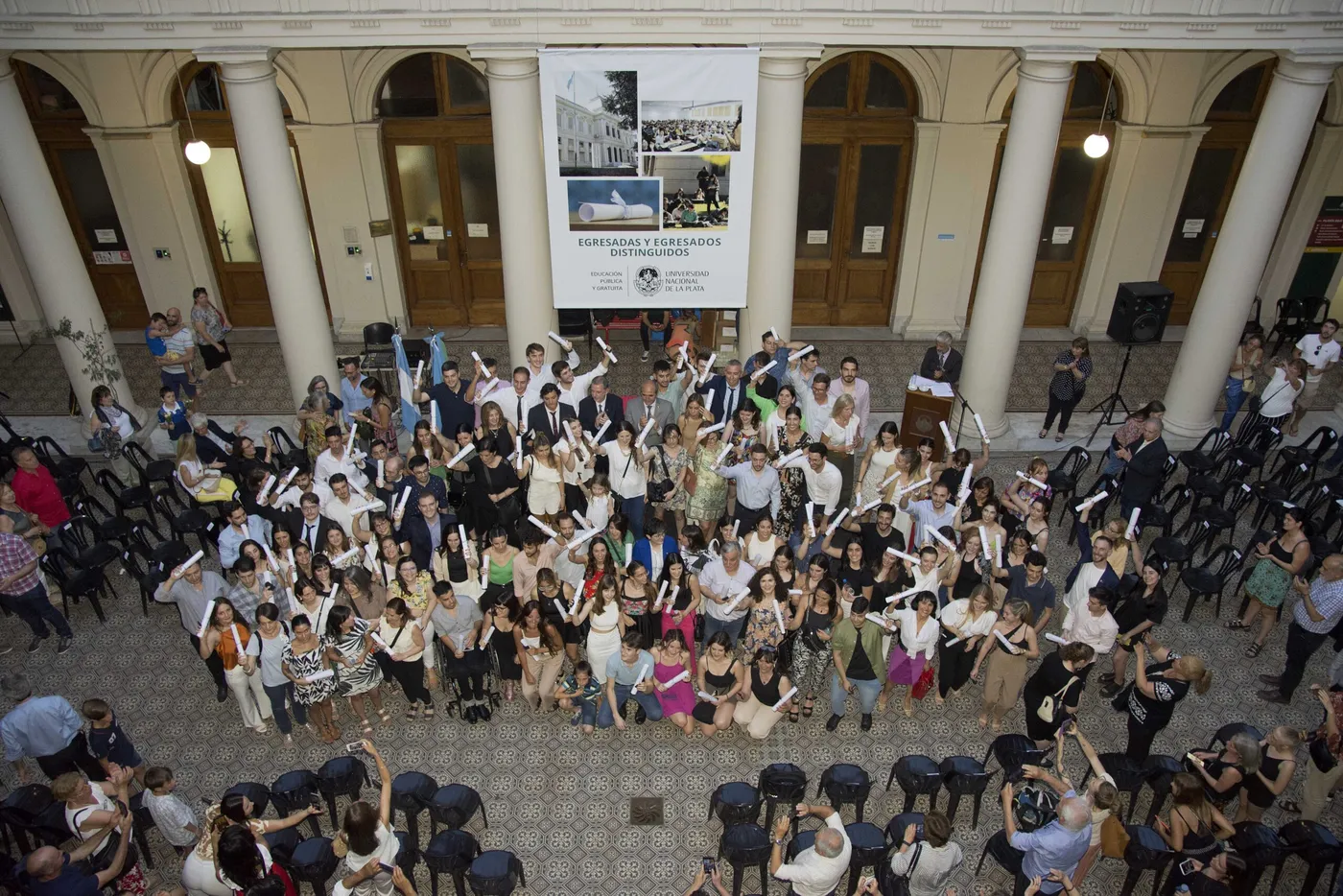 Egresados UNLP 2022.webp