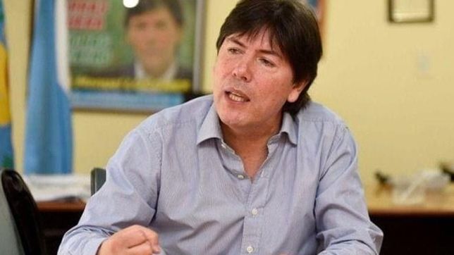 juan manuel lugones salio a contestarle al barra de gimnasia tras la amenaza