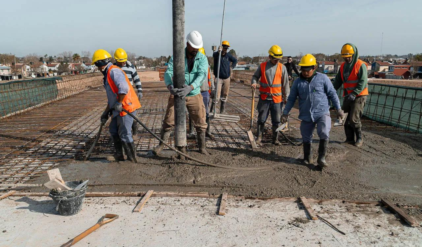 Obra bajada de la Autopista en 520 1.png