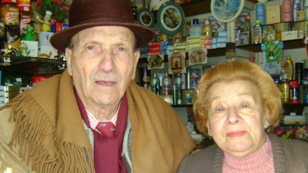 Le pondrán el nombre de un histórico y querido kiosquero a una calle de Tolosa
