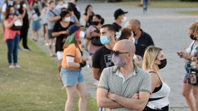 vertiginosa suba de casos de covid en argentina: se registro la cifra mas alta desde julio