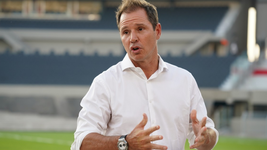 el presidente de river jorge brito apunto contra estudiantes por la oferta a sebastian driussi el presidente de river jorge brito apunto contra estudiantes por la oferta a sebastian driussi