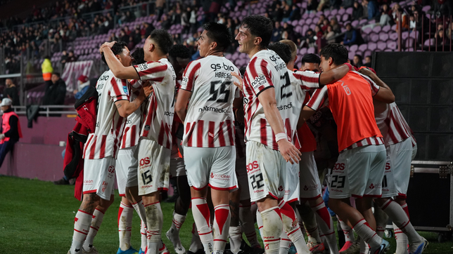 el jugador que debe elegir entre estudiantes o racing para seguir su carrera
