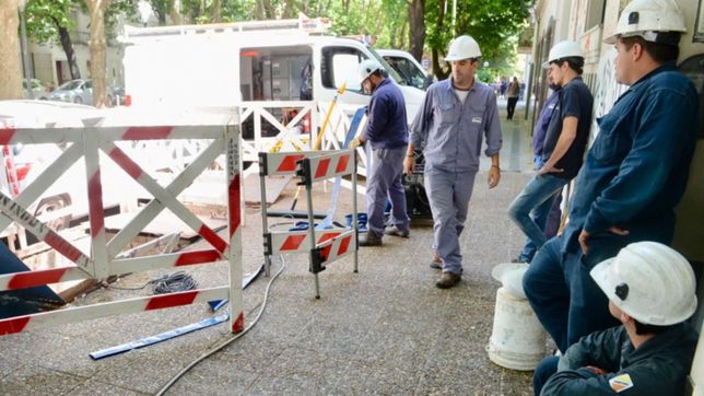 desde ahora, los reclamos a edelap los va a atender un robot que se llama vivi