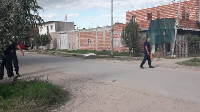 conmocion en la plata: asesinaron a un hombre de un disparo en la cabeza