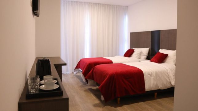 tres de cada cuatro plazas hoteleras de la plata ya estan ocupadas para el finde largo