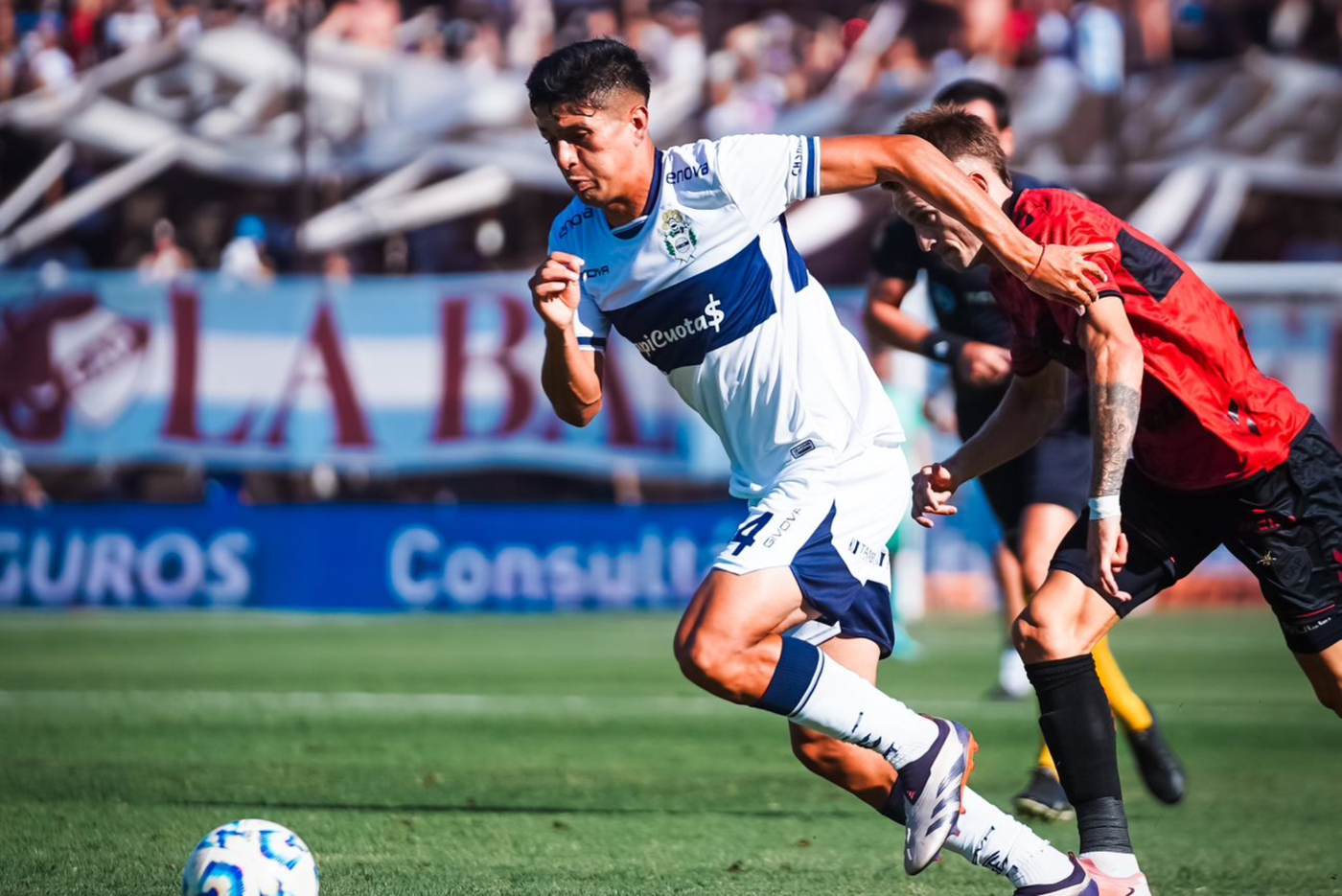 Platense  Gimnasia - Gallery image 2