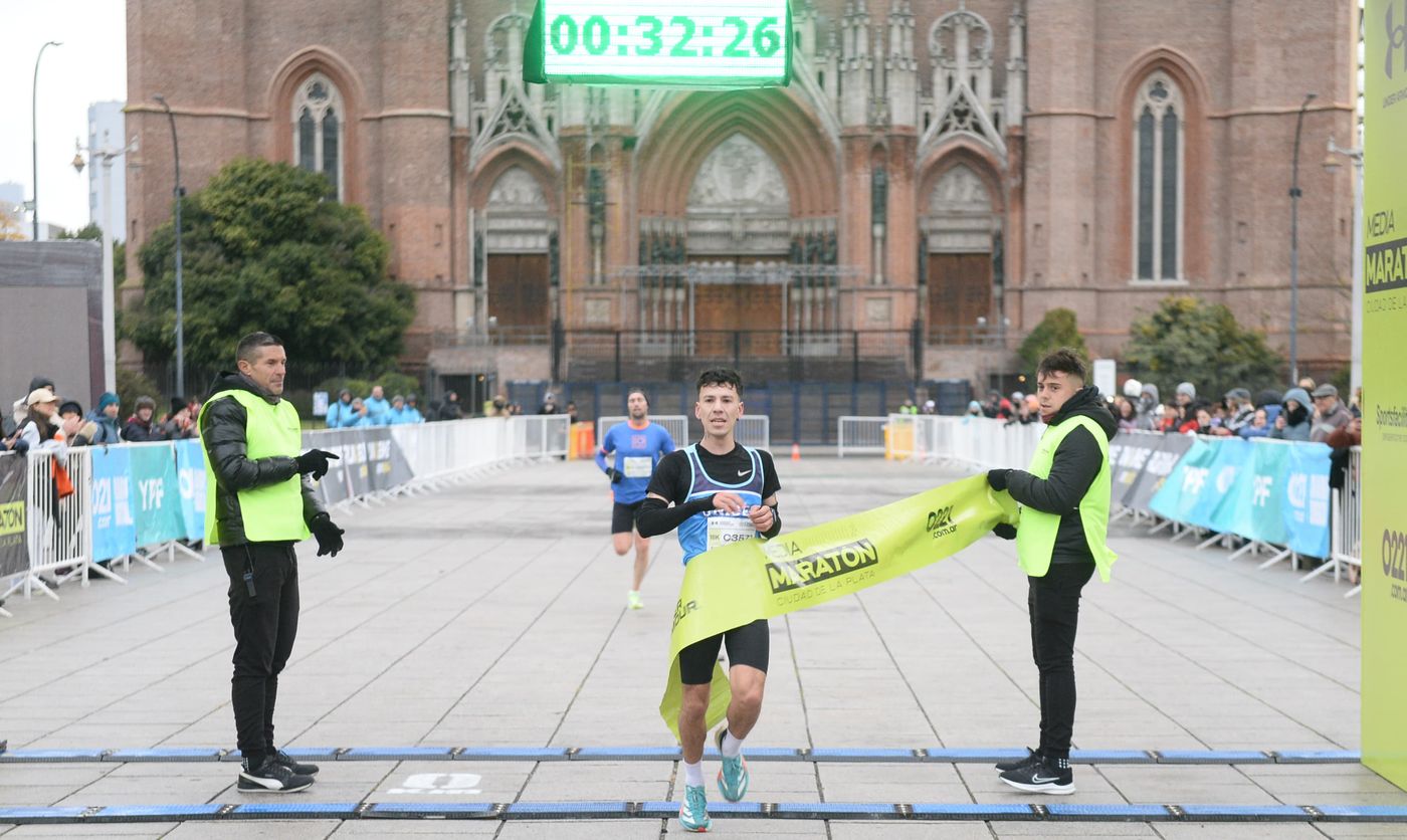 Media Maratón La Plata 2025 (6).jpeg