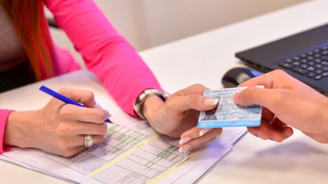 reabrio control urbano: ¿que pasa con las licencias vencidas y los turnos suspendidos?