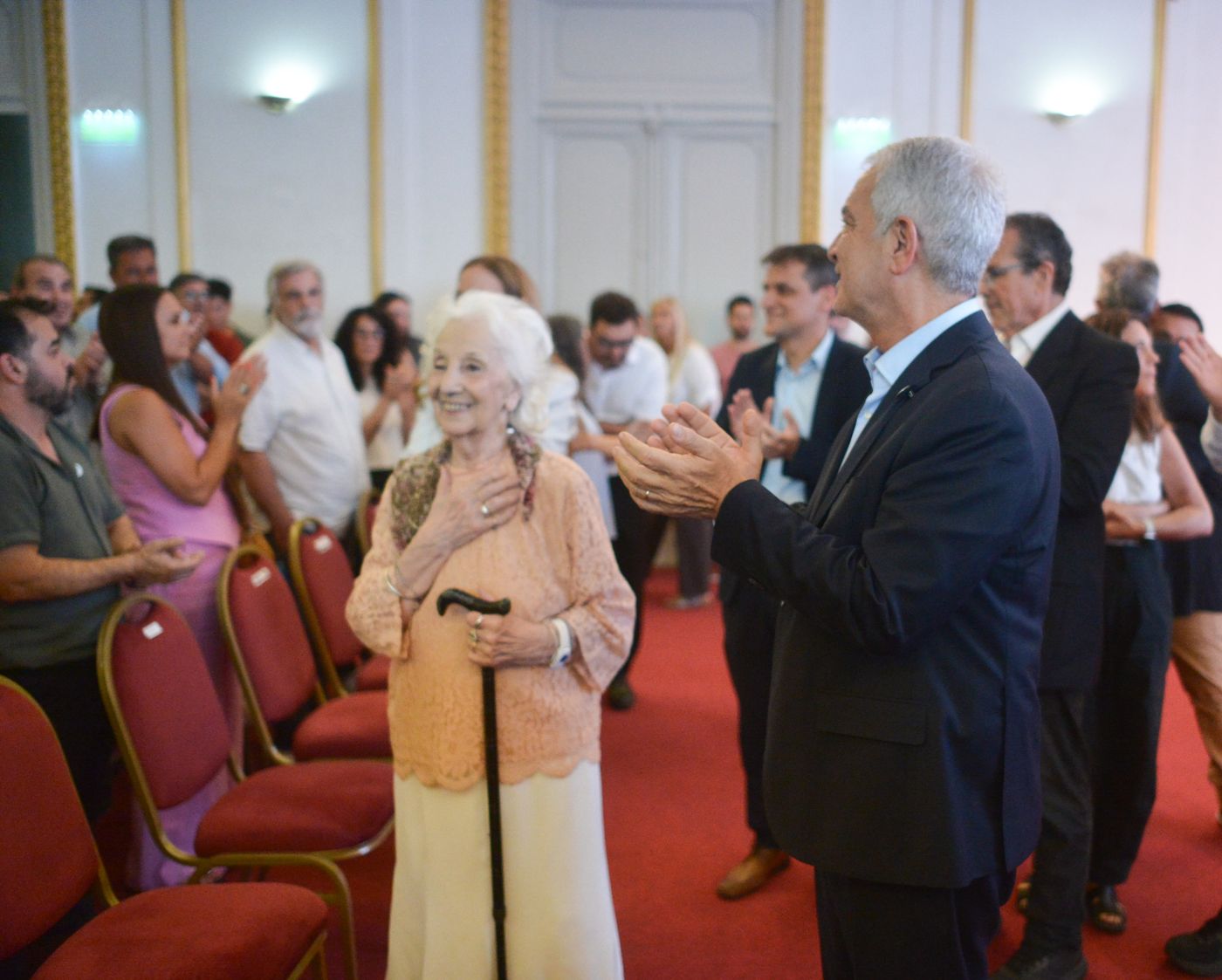 Julio Alak Estela De Carlotto (2)