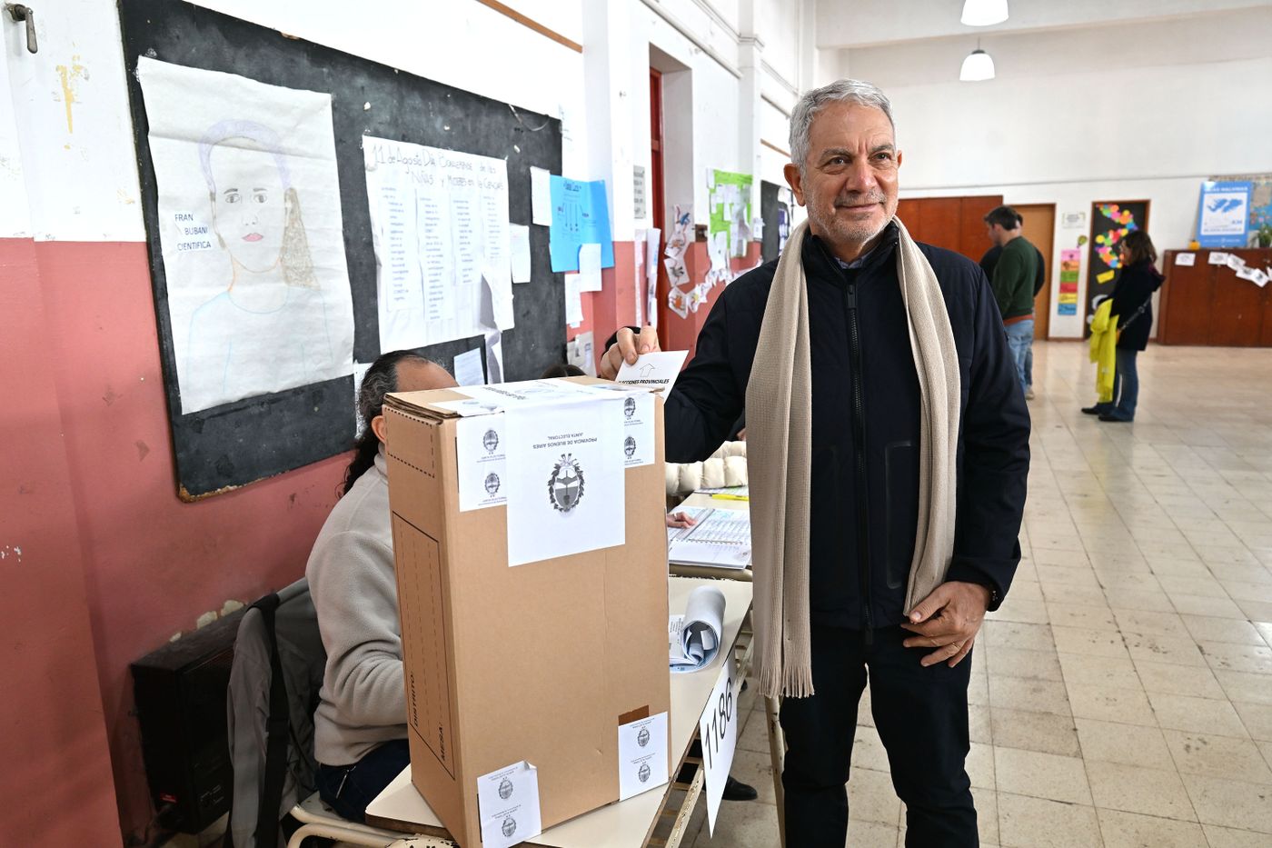 Elecciones legislativas 2025 vota Julio Alak