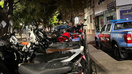 Proponen que las motos con escape libre sean secuestradas y compactadas para combatir los ruidos molestos Proponen que las motos con escape libre sean secuestradas y compactadas para combatir los ruidos molestos