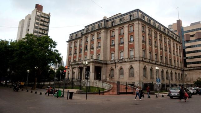 oferta laboral en la justicia: buscan empleados en la plata