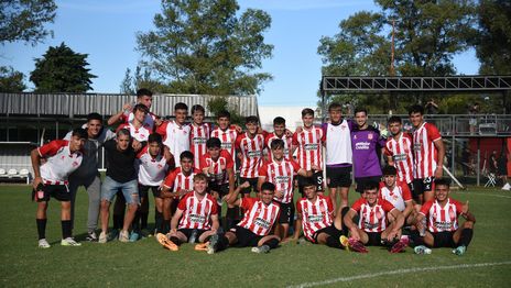 Juveniles Estudiantes Copa Libertadores.jpg