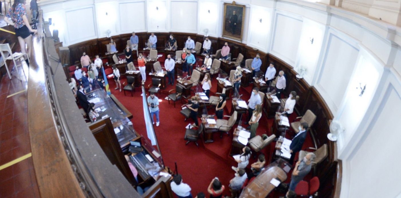 1628616574366.jpg?x=16&y=416&width=2032&height=1015&rotate=0&scaleX=1&scaleY=1&ow=2059&oh=1460&&cw=1920&ch=950