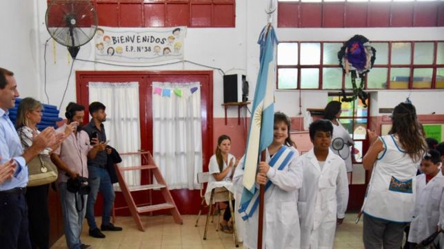 garro abrio el ciclo lectivo: ?tenemos la mayor inversion en infraestructura escolar