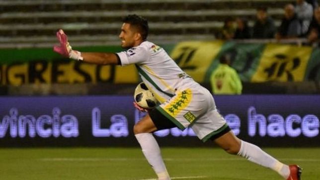 gimnasia incorporara a sebastian moyano para que sea el suplente de alexis martin arias