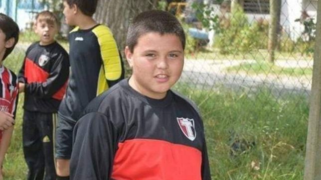 se el heroe de ariel: arranco una cruzada solidaria para ayudar a un nene con leucemia