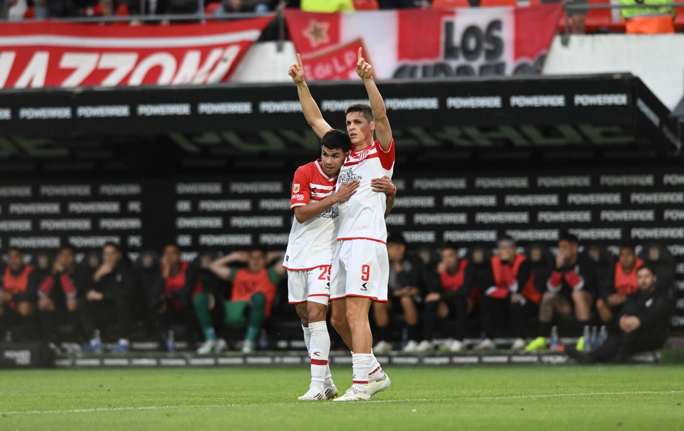Estudiantes empató ante Barracas Central en la fecha 11