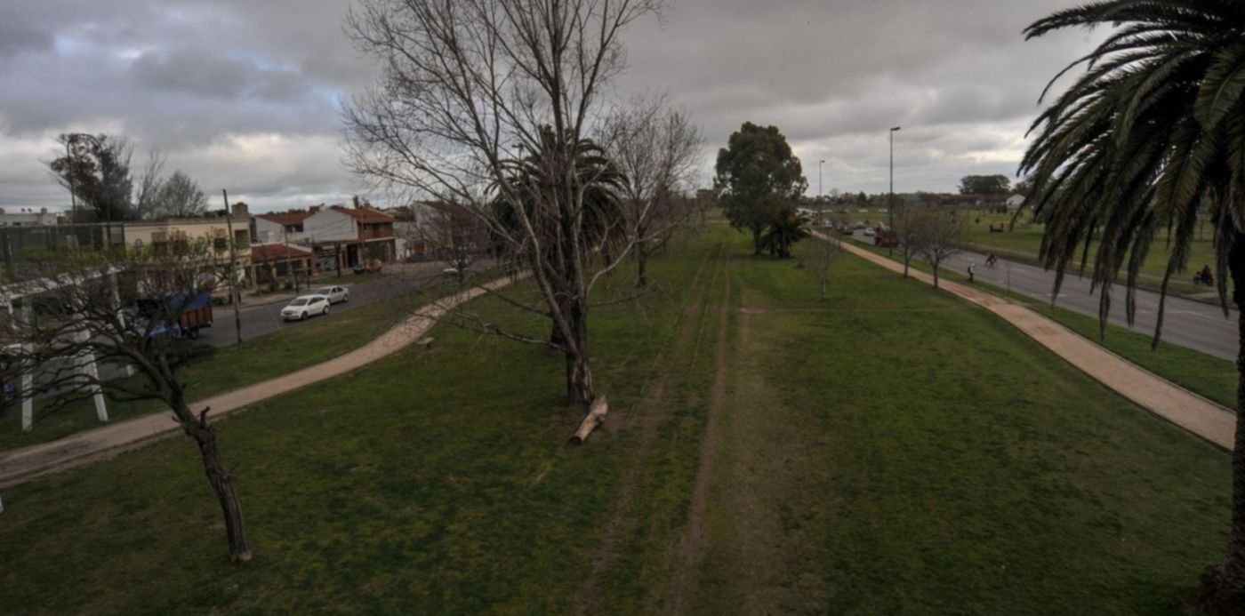 1537027573965.jpg?x=10&scaleX=1&scaleY=1&y=199&width=1479&height=740&rotate=0&ow=1500&oh=998&&cw=1920&ch=950