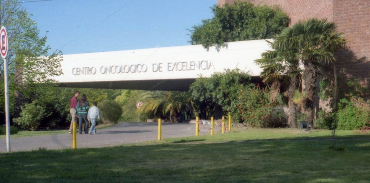 1584637938598.jpg?scaleY=1&y=187&width=1486&height=743&rotate=0&scaleX=1&x=7&ow=1500&oh=975&&cw=1920&ch=950