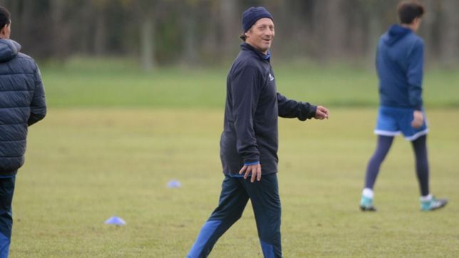 gimnasia ya tiene el equipo listo para jugar el amistoso frente a godoy cruz