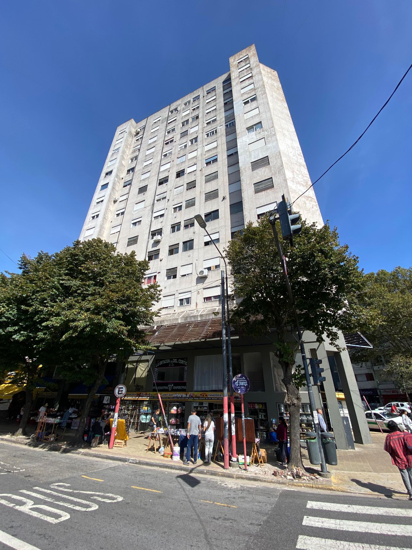 Sofía Tummo cayó de un quinto piso, desde el departamento donde vivía, en 1 y 44, en La Plata.