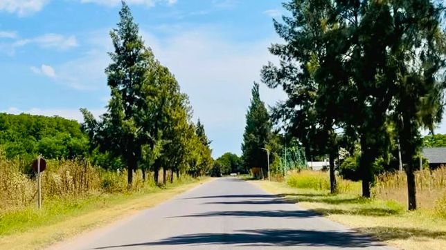 el pueblo rural a menos de dos horas de la plata que tiene laguna y es ideal para desconectar