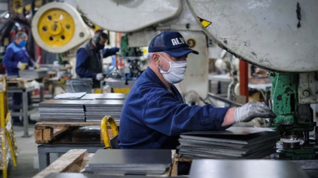 kicillof adelanto que buscaran reactivar la industria pero con estrictos protocolos