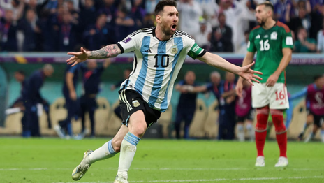 Lionel Messi llegó a la Argentina para sumarse a los entrenamientos de cara a los amistosos