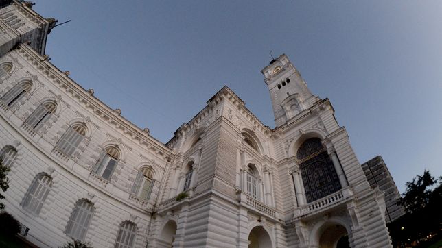 candidatos a intendente de la plata exponen sus propuestas ante estudiantes secundarios