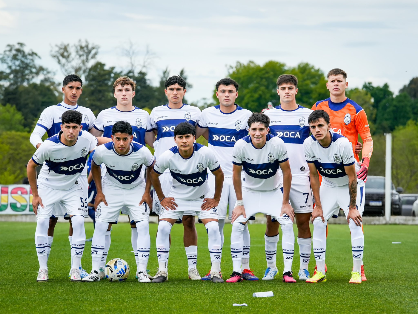 La Reserva de Gimnasia cayó en Estancia.