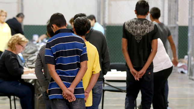 ataques en grupo, desercion e intervencion de adultos: radiografia del delito adolescente en la plata