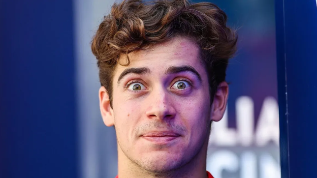 ¿colapinto o gago? se tatuo al piloto argentino y el resultado fue viral y descoloco a todos