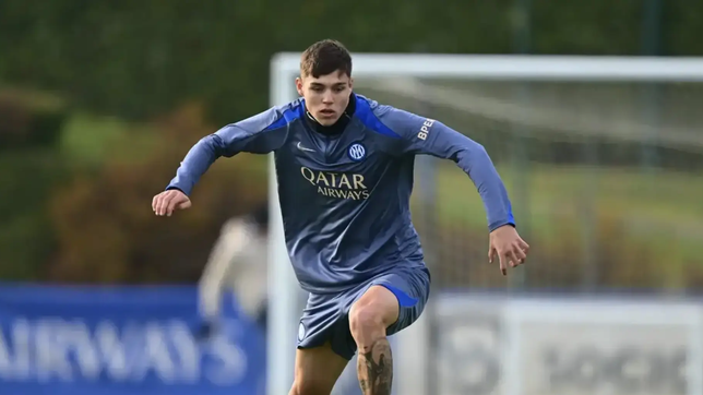 palacios llego al pais y se empezo a convertir en nuevo jugador de estudiantes