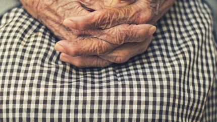 Asaltaron a una abuela en la calle y se llevaron la plata que tenía para pasar las Pascuas