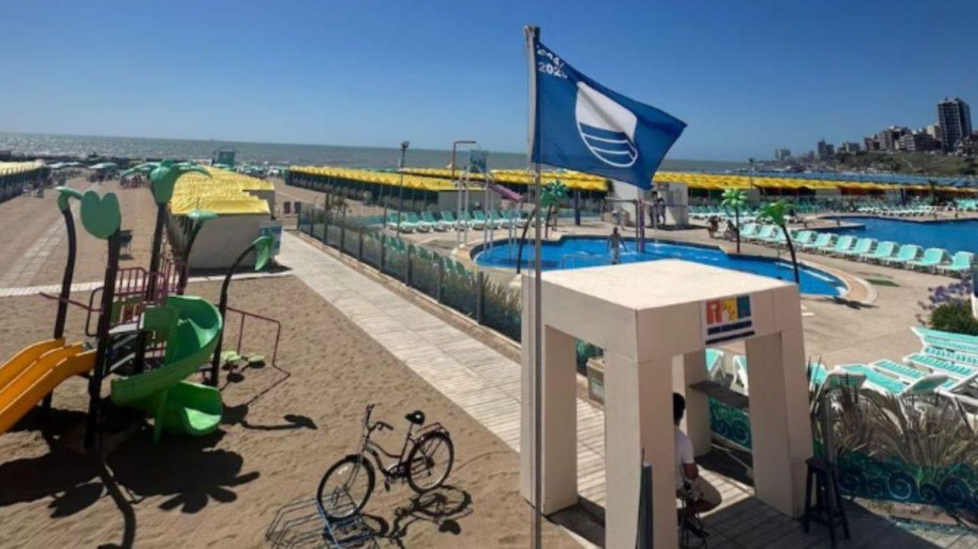 Estas playas ofrecen aguas limpias, infraestructura adecuada y un ambiente cuidado para el disfrute de toda la familia.