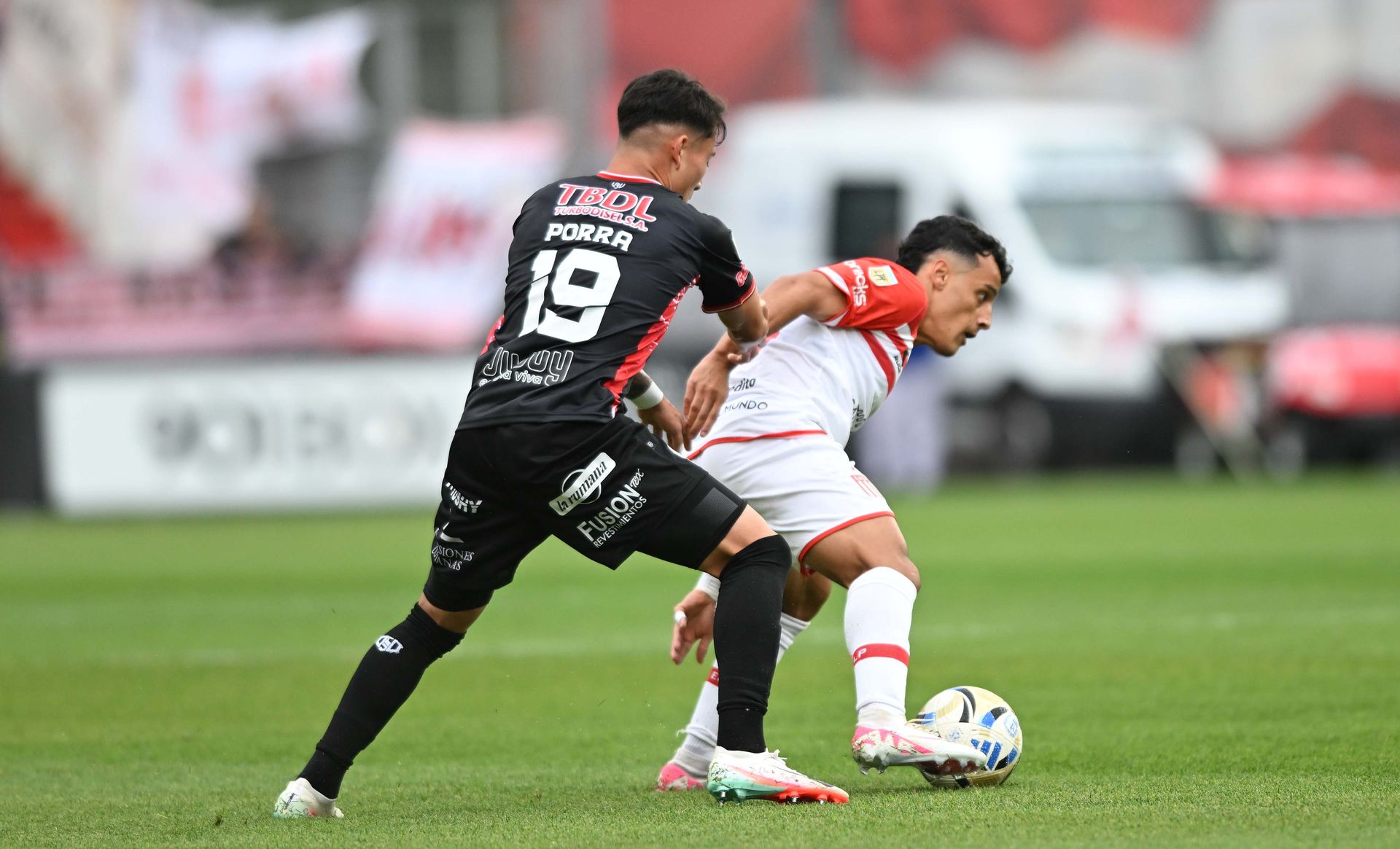 Estudiantes Barracas Central Palacios (1)