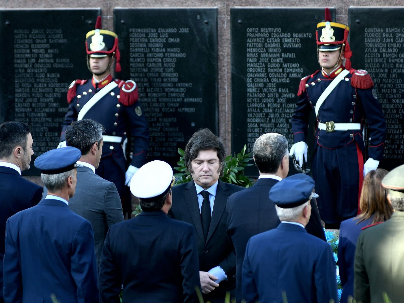 Milei en el acto por Malvinas.jpg