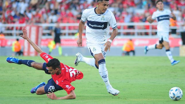 se cayo lo de cristian colman a central cordoba y se queda en gimnasia