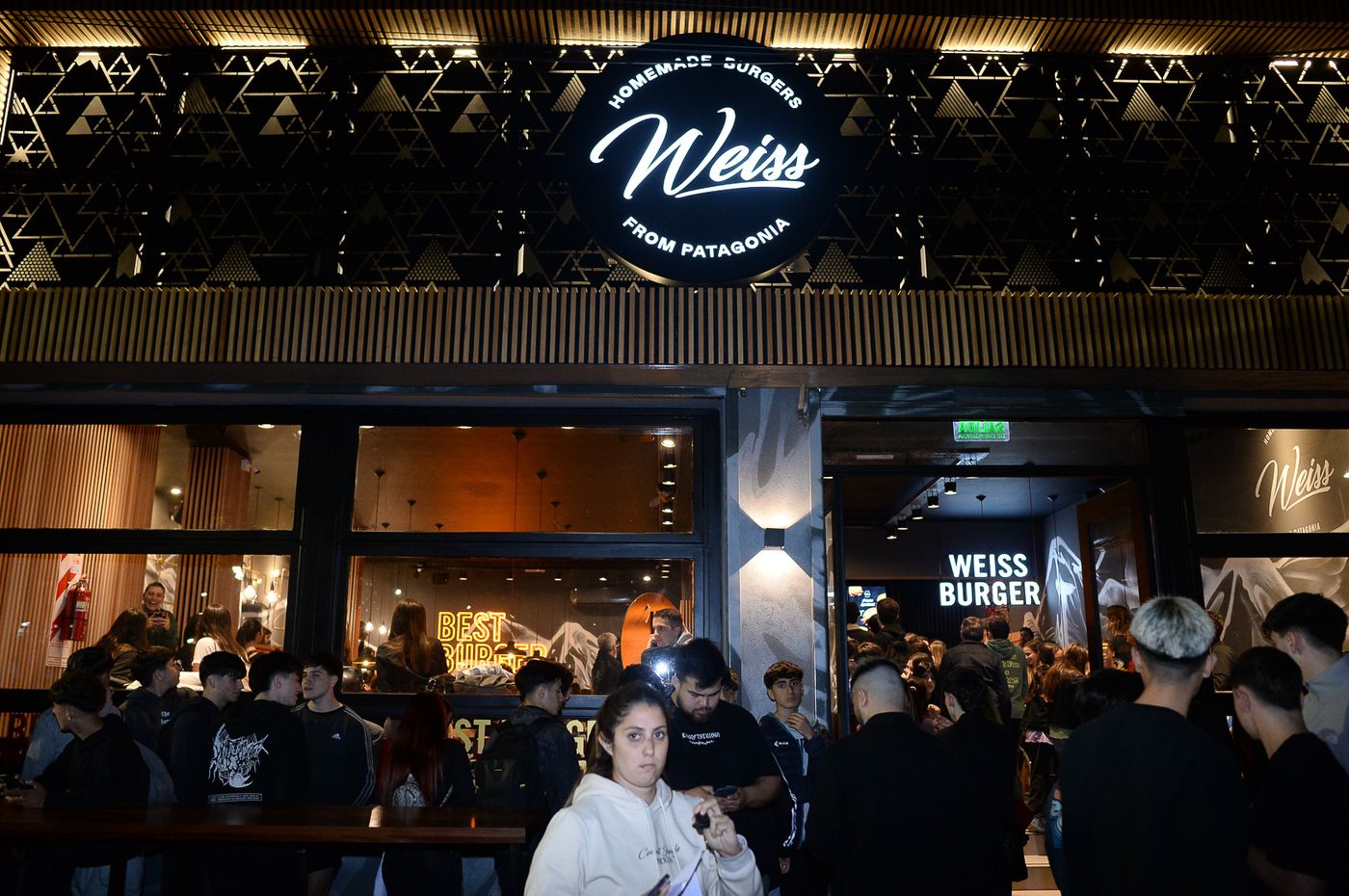 Hamburguesería Weiss (19).jpg