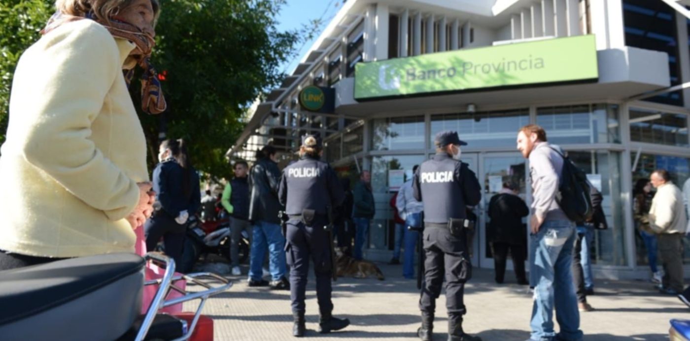 1585920842123.jpeg?scaleY=1&width=1268&height=634&rotate=0&scaleX=1&ow=1280&oh=850&x=12&y=161&&cw=1920&ch=950