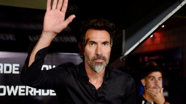 eduardo dominguez revelo que es lo mas importante que tiene estudiantes