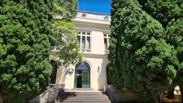 tras dos sesiones fallidas, el consejo directivo de agronomia se reune para elegir decano